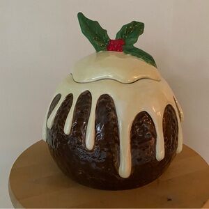 Vintage Catherine Zeta Jones Holiday FiggyPudding Cookie Jar Removable Lid